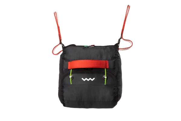 Contenedor ventral ligero antracita Woody Valley