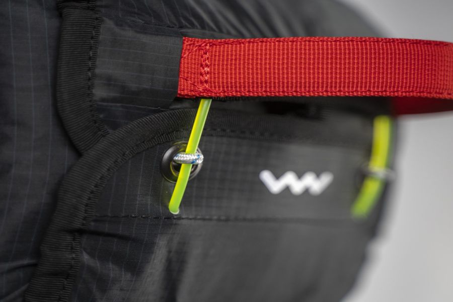 Contenedor ventral ligero antracita...