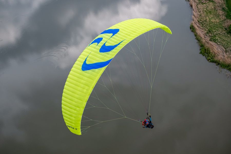 Sky Paragliders Metis 4