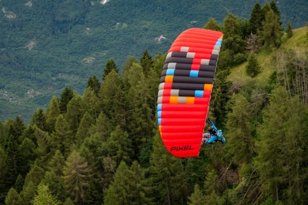 Sky Paragliders Pixel